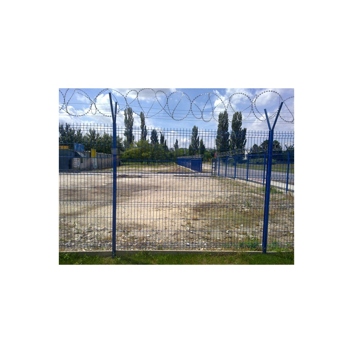 Drát ostnatý žiletkový průměr balení 450 mm / rozvinutá délka 8 m