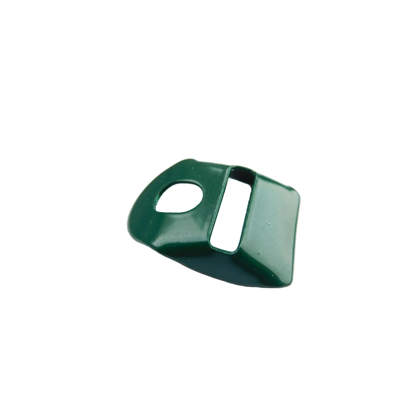 Očko na přichycení napínáku / ZN+PVC6005